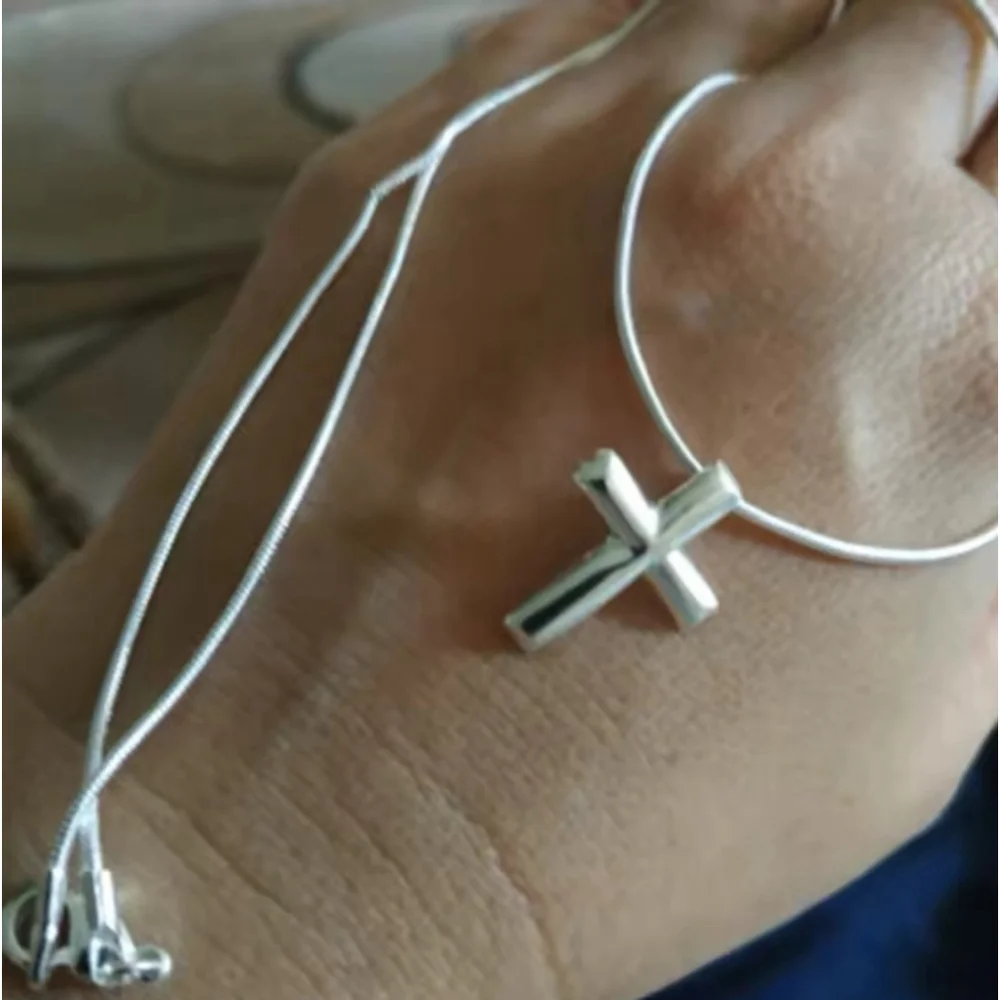 Unisex 925 Sterling Silver Cross Pendant Necklace Jewelry, 16”, 18”,‎ 20”